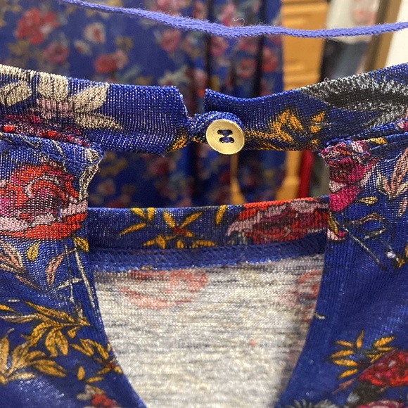 Free People Floral Top - Picture 10 of 14